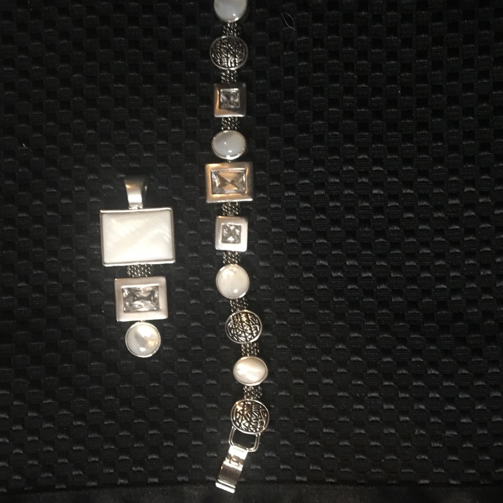 Lia Sophia set